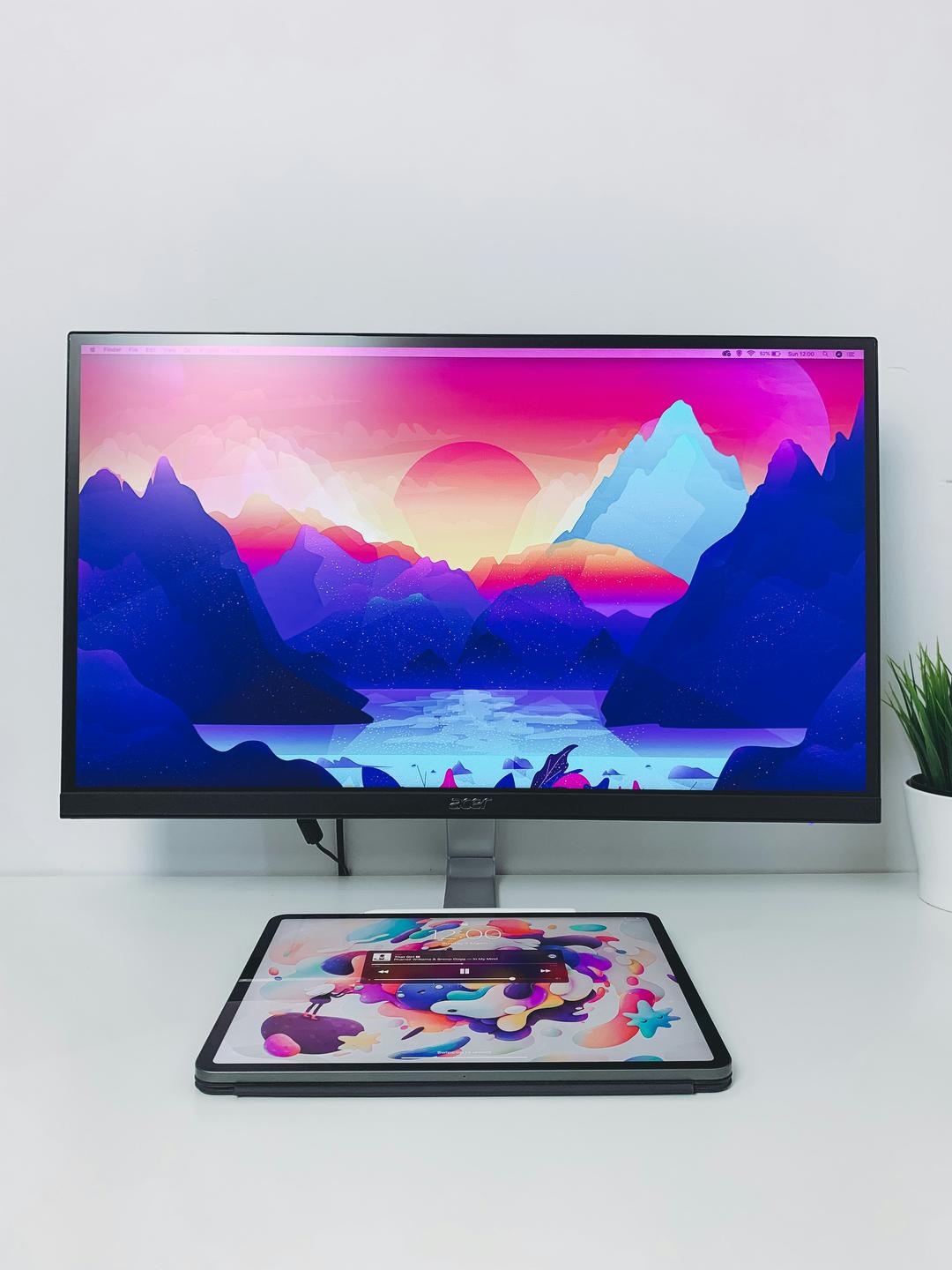 The Dell UltraSharp U2415 is a 24-inch IPS monitor with a 1920 x 1200 resolution, 16:10 aspect ratio, and a wide viewing angle of 178 degrees. It has excellent color accuracy and is ideal for graphic designers and photographers.